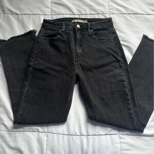 Tractr Black Ankle Cropped Jeans